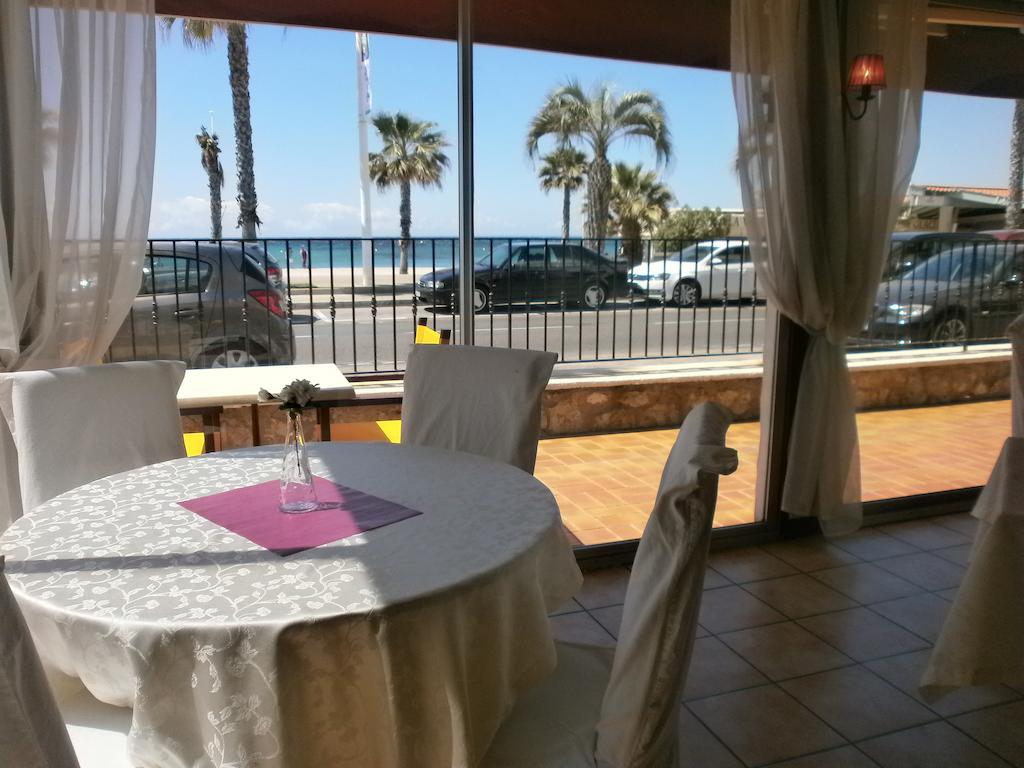 Hotel Bel Azur Six-Fours-les-Plages Dış mekan fotoğraf